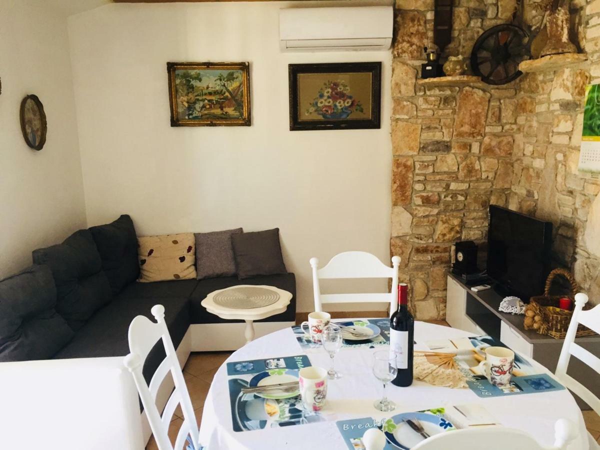 Apartment Josipa بريمونتيرا المظهر الخارجي الصورة