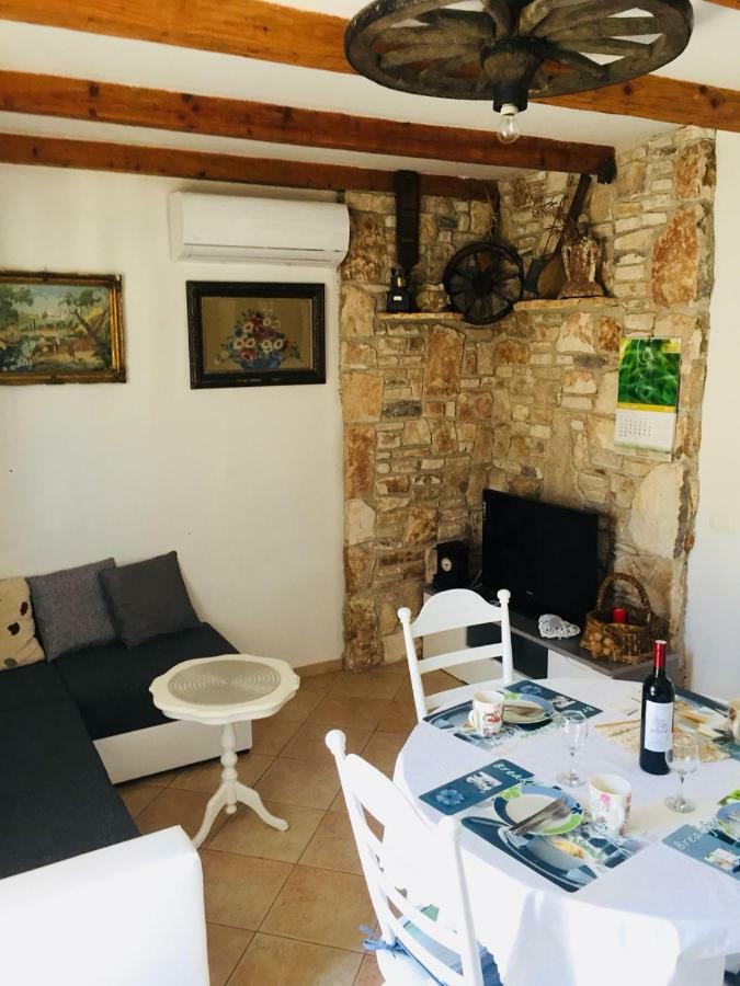 Apartment Josipa بريمونتيرا المظهر الخارجي الصورة
